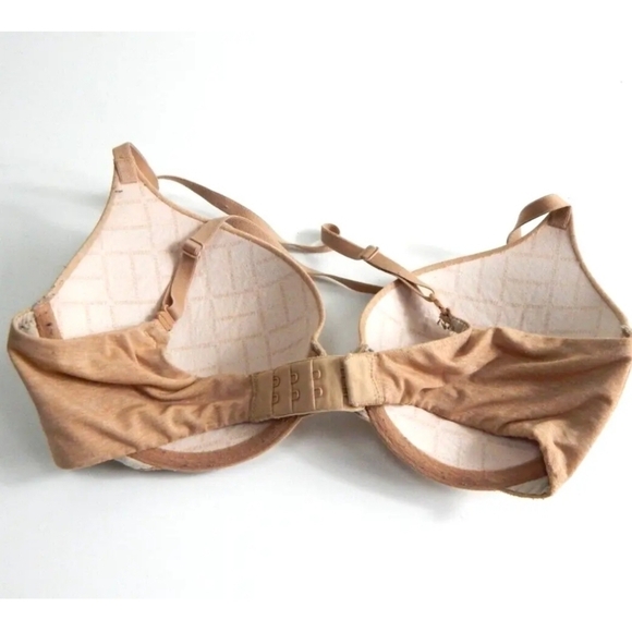 Victoria's Secret Padded Perfect Coverage Bra - Picture 3 of 4
